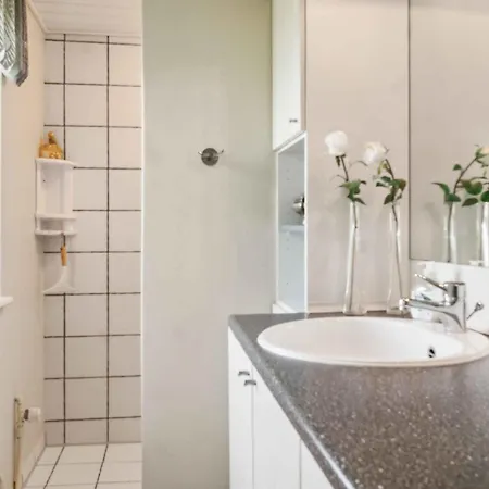 Cozy With Fantastic Surroundings