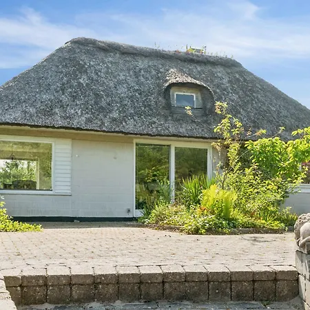 Cozy With Fantastic Surroundings, Hébergement de vacances Farsø