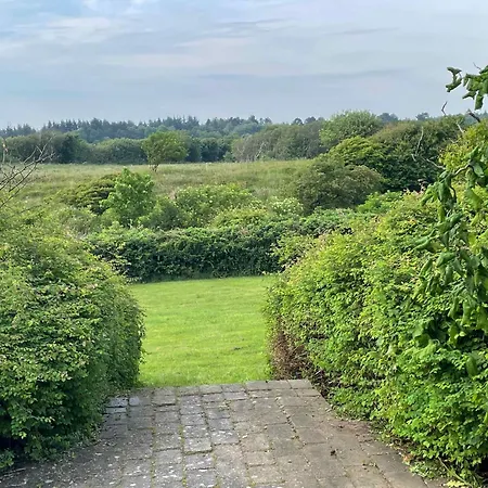 Hébergement de vacances Cozy With Fantastic Surroundings,