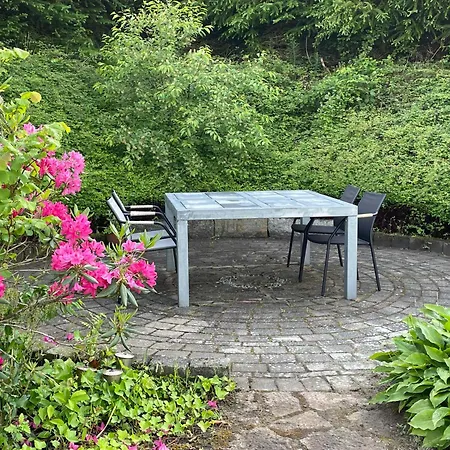Cozy With Fantastic Surroundings Сasa de vacaciones *